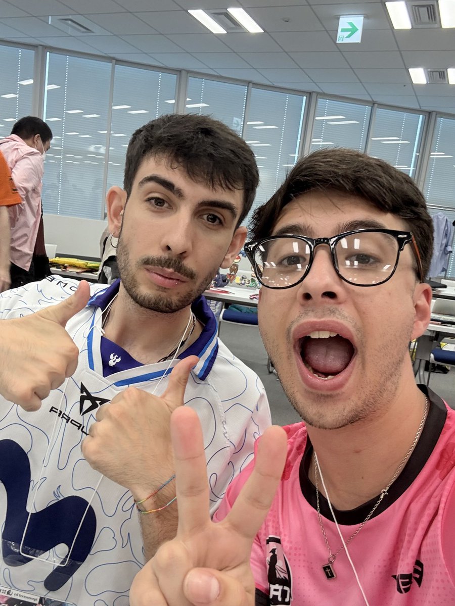 PokeAlex_'s tweet image. TOP CUT DEL TORNEO MAS GRANDE DE JAPÓN
Ahora es TODO o NADA.
Seguimos retransmitiendo TODAS las partidas 🥰