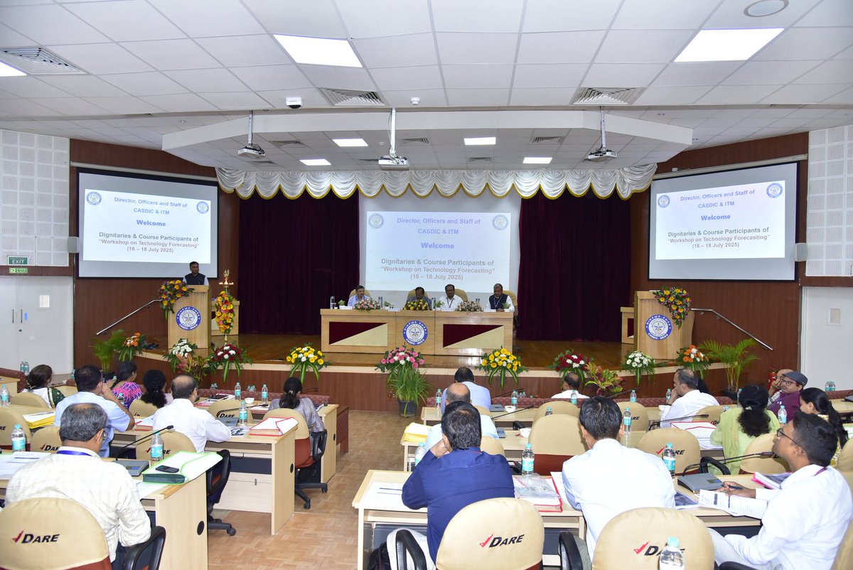 DRDO_India's tweet image. Institute of Technology Management(ITM), Mussoorie successfully conducted three days Technology Forecasting Workshop for its ECS Cluster at CASDIC, Bengaluru during the 16-18 July 2025. Experts from IIM, IISc, IIT, DRDO Corporate Directorate, and ITM shared valuable ideas with 39…