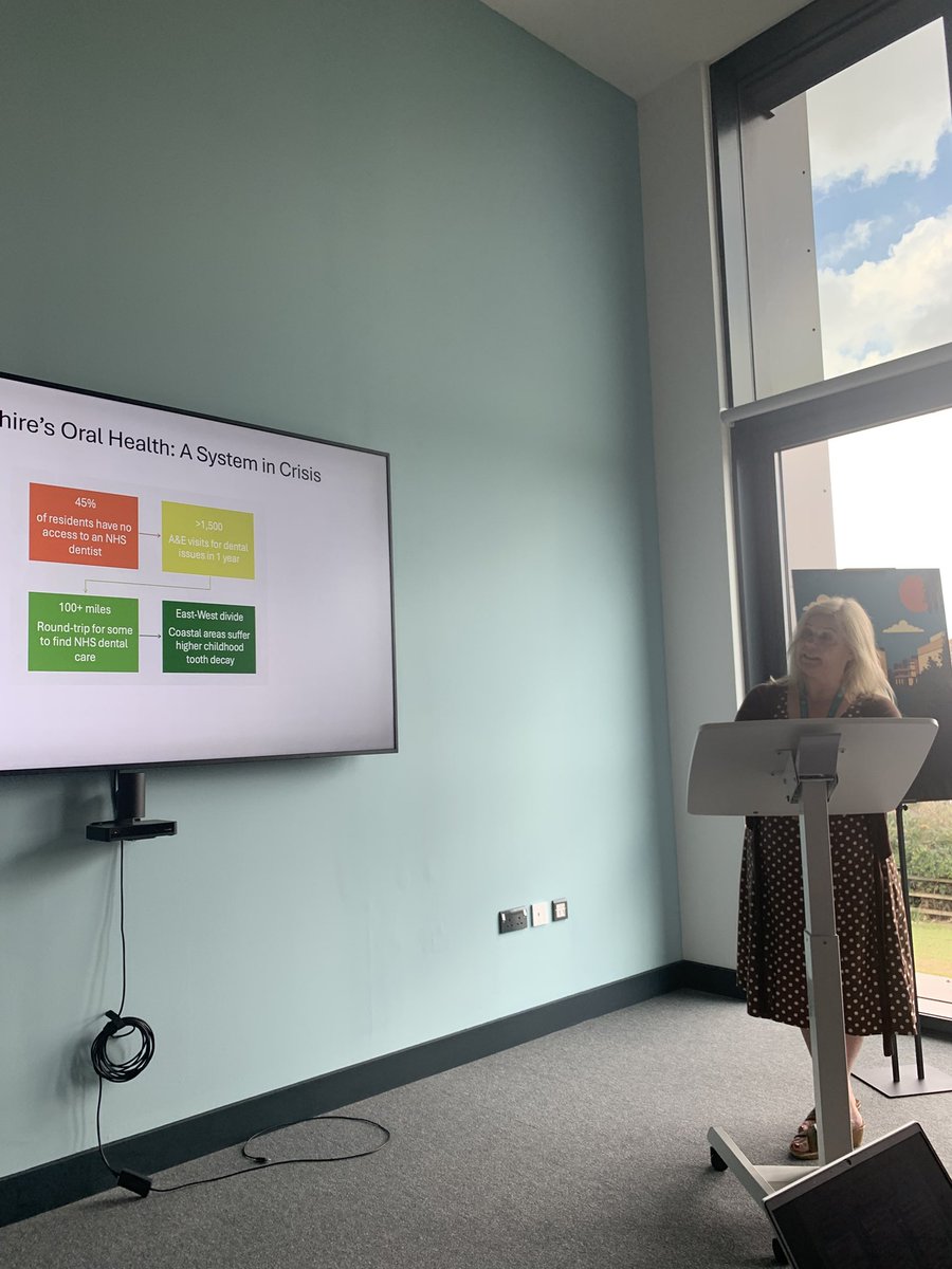 JasonWong12's tweet image. What a pleasure to be in Mablethorpe for the official opening of the Lincoln Institute for Rural and Coastal Health yesterday. Brilliant address by @1markgussy pleased to see dentistry referenced by CMO & @sarahRbakerDPH Also made an impromptu visit to the dental practice next…