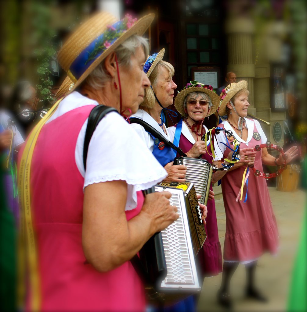 Ten years ago we danced at the Buxton Day of Dance. This morning, <a href="/shrewsmorris/">Shrewsbury Morris Dancers</a> are on their way to do it again. Have a wonderful day everyone, safe journey and have fun too. 👍😊🪗💃🕺