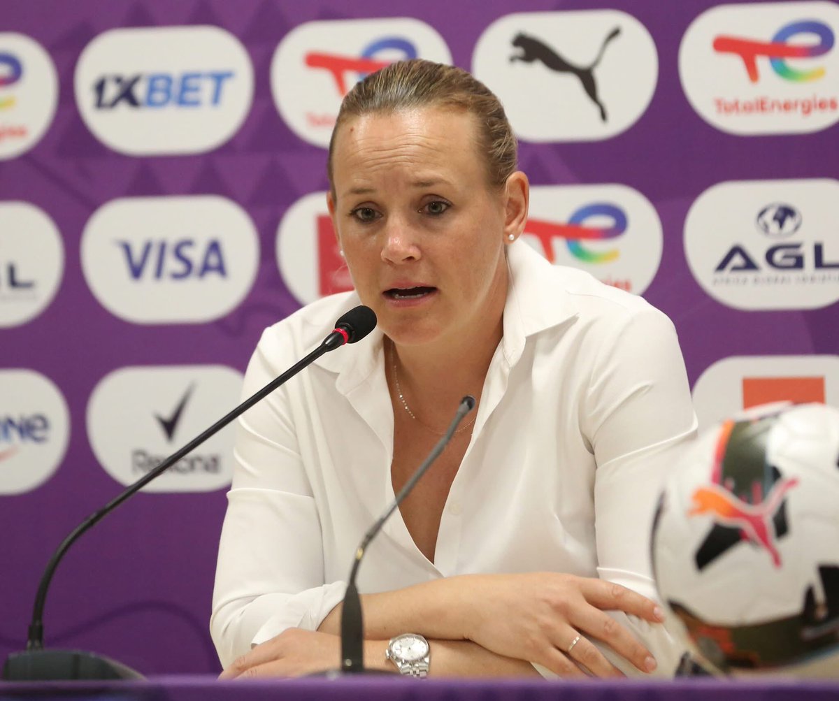 CalvinChikenge's tweet image. "We don't have so much talent" - Nora Hauptle after 5-0 defeat to Nigeria
The Copper Queens coach said Zambia is lacking talented players like Nigeria and hopes more Zambian girls can go abroad and develop.
Full story: bolanews.co/soccer/womens-…
