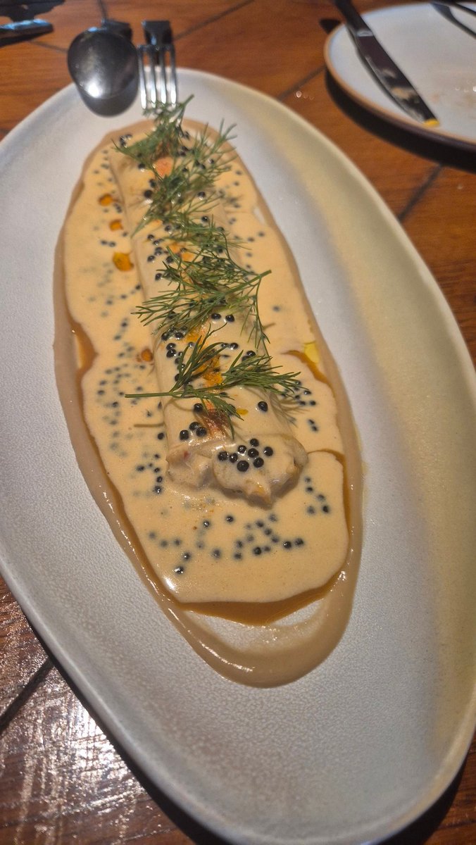 Millie's Hat (Editor/Clipper)🪄⚓️👑💌 (@papermoonx1) on Twitter photo 