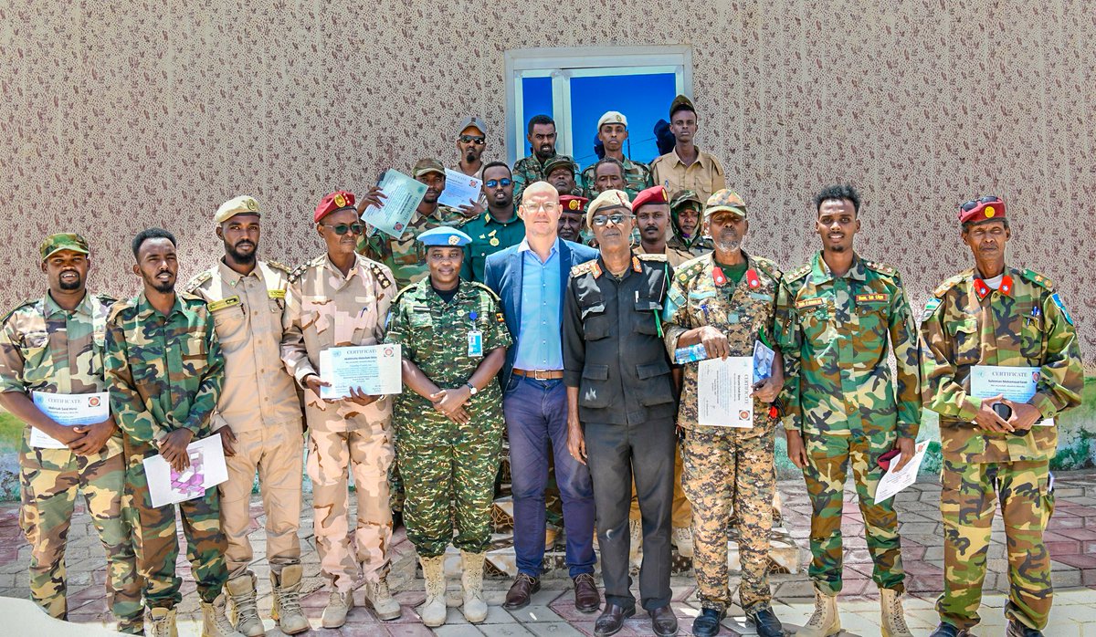 UNTMIS_'s tweet image. As part of @UN’s support for Puntland State institutional capacity building, @UNTMIS_’ Human Rights and Protection Group recently conducted a three-day training for 20 mid-level officers from the Puntland Darawish Forces. The training covered topics such as international…