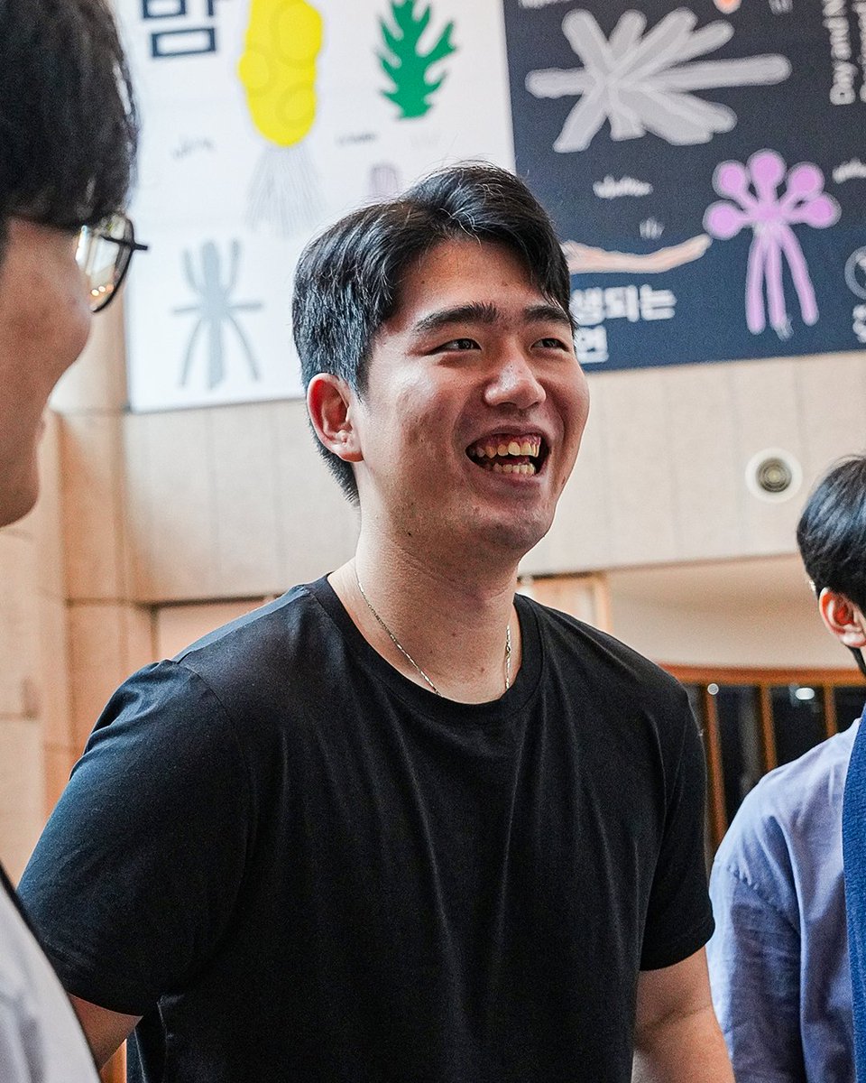 MVP’S HERE.
Seoul just checked in. Let the show begin.