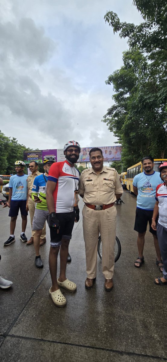 With Asst. Commissioner of police Traffic Thane Shri Chandrakant Bhosale ji who supported us on our Ride with Police initiative with Team Wheels and Barrels and Bycs India