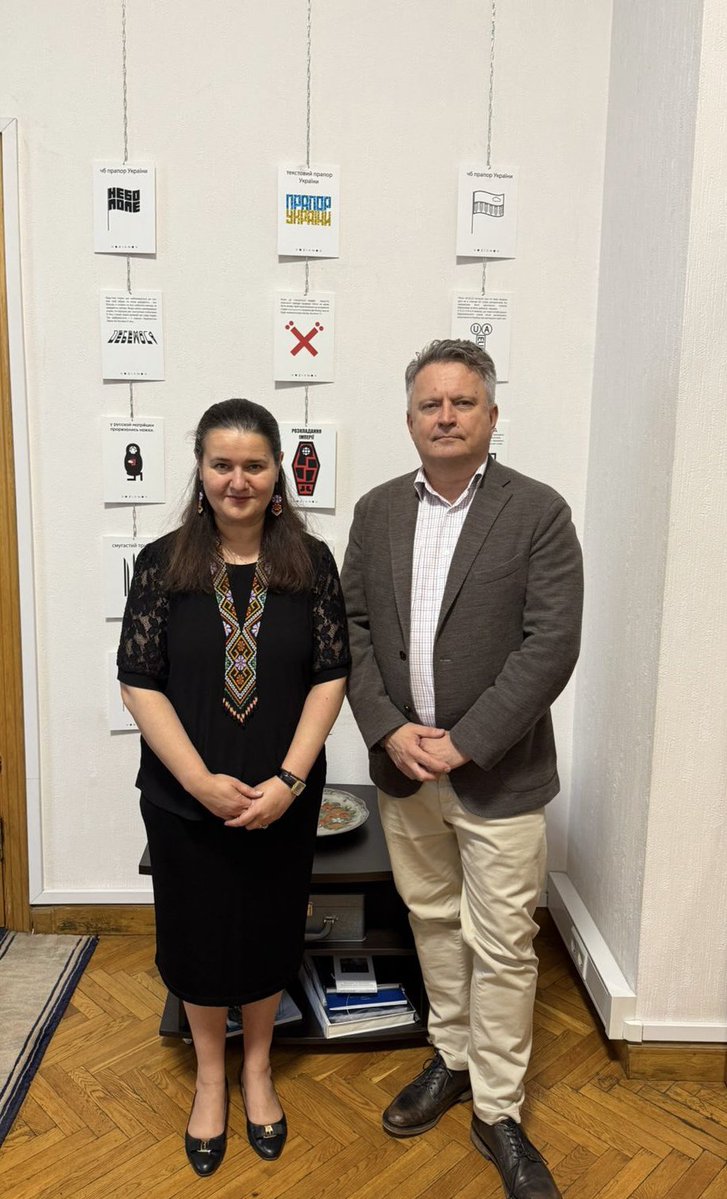 SergiyKyslytsya's tweet image. Friday is often considered the best day of the week for several reasons: @OMarkarova stops by your office among them ))