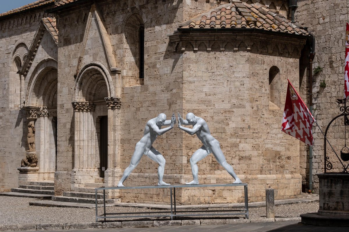 #Art and #nature together for #FormenelVerde from July 26 - November 2, 2025. The 54th edition, "Fondere il Tempo," features captivating bronze sculptures in the stunning Horti Leonini and iconic landscapes of #SanQuiricodOrcia bit.ly/s_quirico_orcia