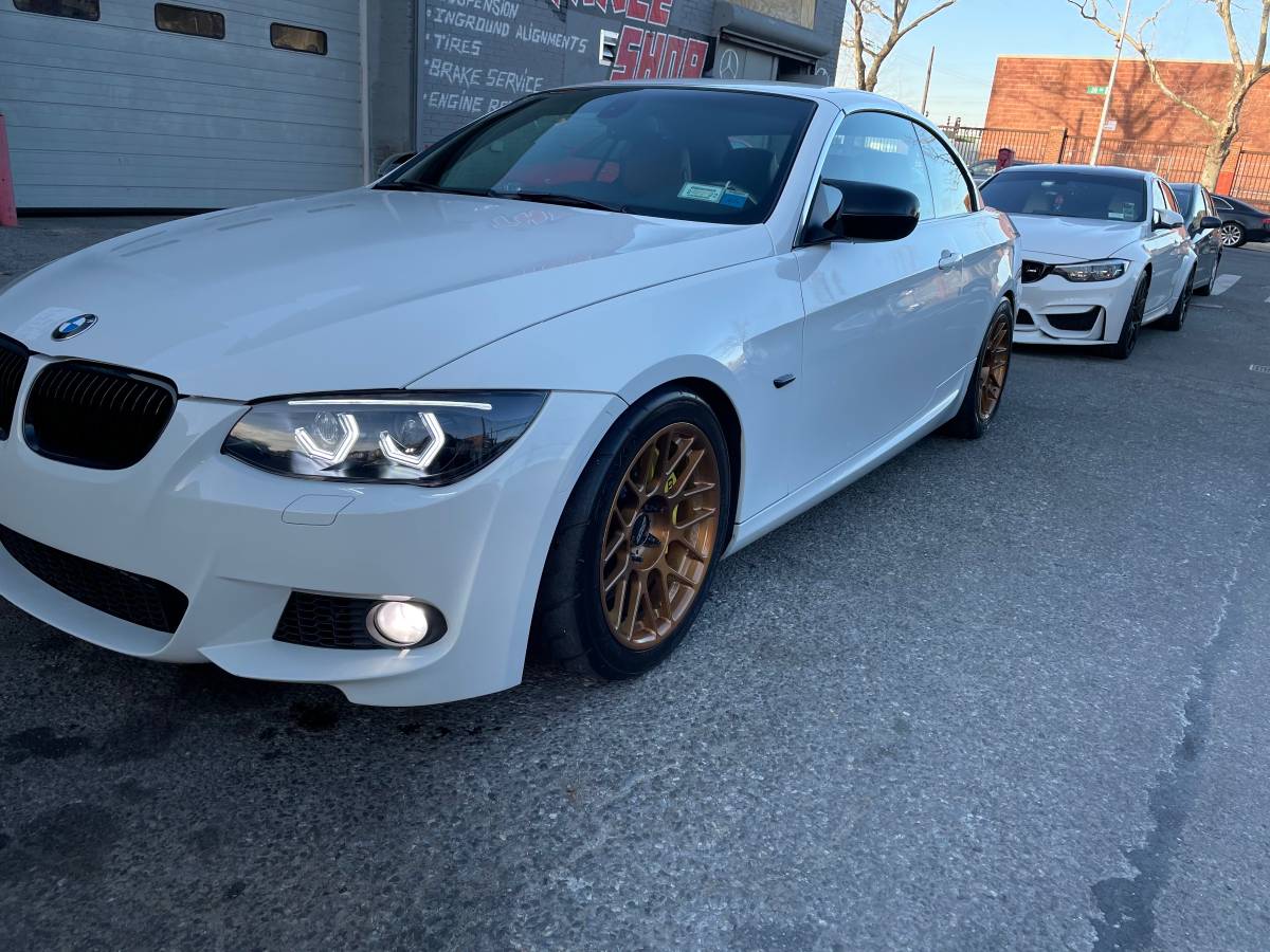 drivertodriver's tweet image. 2011 BMW 335is: Moderately Modified, 690hp 3.0L Twin Turbocharged Inline 6, RWD, Automatic. drivertodriver.com/car/-O6d9jav7r…