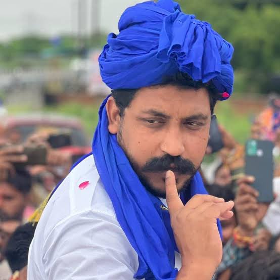 RanjitRjk's tweet image. भीम आर्मी - आज़ाद समाज पार्टी की
IT सेल माननीय चंद्रशेखर आज़ाद @BhimArmyChief जी ने कहा था जुलाई तक IT सेल तैयार हो जाएगी।यदि अगर तैयार हों गई हैं तो अब वक्त आ गया है ताक़त दिखाने का!
#21_जुलाई_पटना_चलो को टाप ट्रेंड करवाना चाहिए
यदि अगर अभी तक IT सेल नहीं बनी तो जल्द से जल्द…