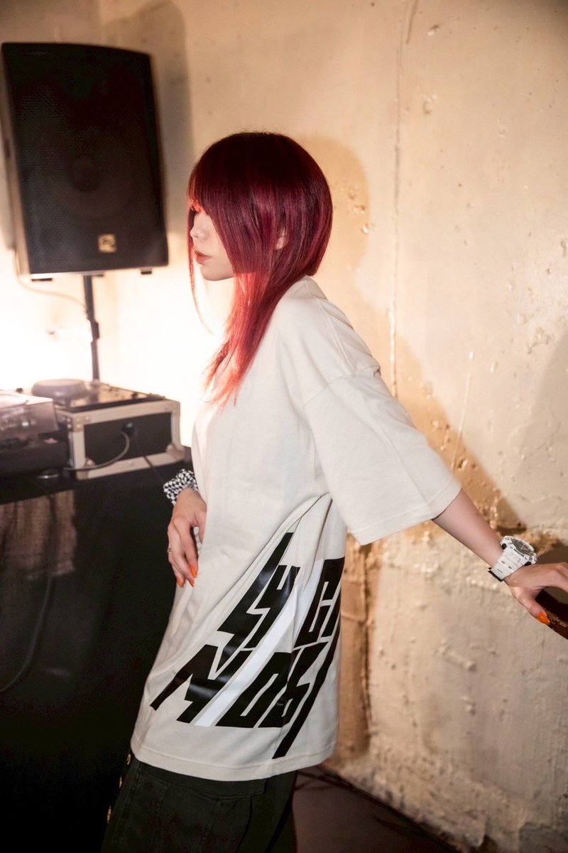 Sound_mattsun's tweet image. 僕とUZMK vo.Candyで始めたブランド
SynchMobのアイテムをAINSELのvo.RiKu.ちゃんに着用していただきました!
ありがとう!
是非ゲットしてください!
model
@riku_vocal
picture
@Kokoa530
location
@HOKAGE012
synchmob2025.base.shop