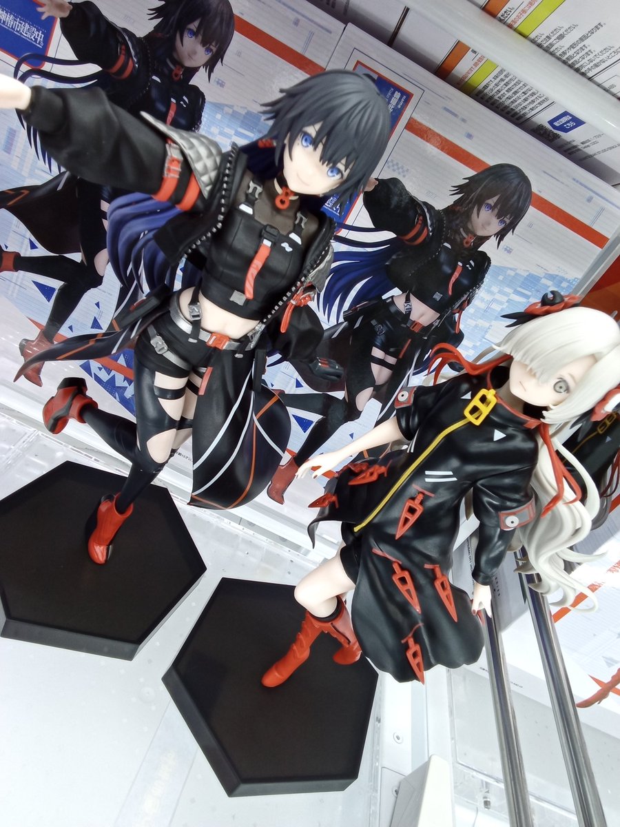 ⭐️ラウンドワン限定 神椿市建設中⭐️10体セット ラウンドワン限定 神椿市建設中。1/7スケールフィギュア フルコンプ