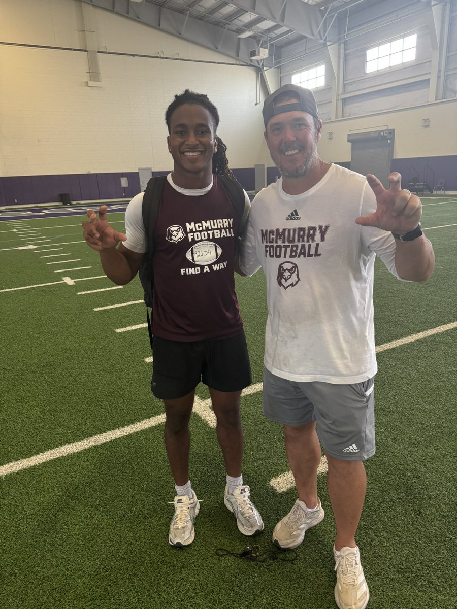 cayden_glass5's tweet image. #AGTG after a great camp and conversation with @CoachNealMcM and @CoachMNewby I’m blessed to receive on offer from @McMURRYFOOTBALL !!
#FAW
@JeffHoweth7 @CoachRitcheyFB @BFNDFball @BasoreCoach @YVQBacademy @Etauj_SpeedKing @salinasqb11