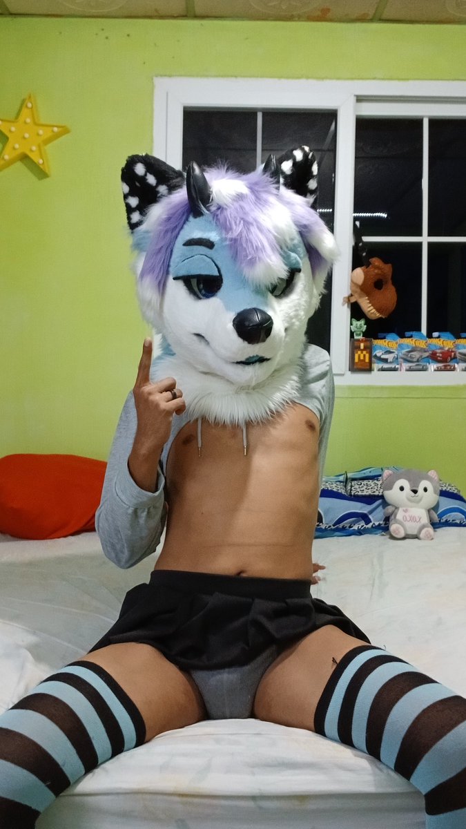 Folyfusky5's tweet photo. Más fotitos uwu🩵💜✨️ https://t.co/h758bsfki8