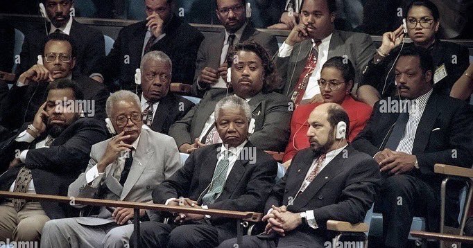 TheRevAl's tweet image. Happy Heavenly 107th Birthday to Madiba via Nelson Mandela.
One of the greatest honors of my life was meeting Madiba on several occasions, and having the privilege of speaking with him. He was truly one of the greatest minds, and one of the greatest men of the 21st century.…