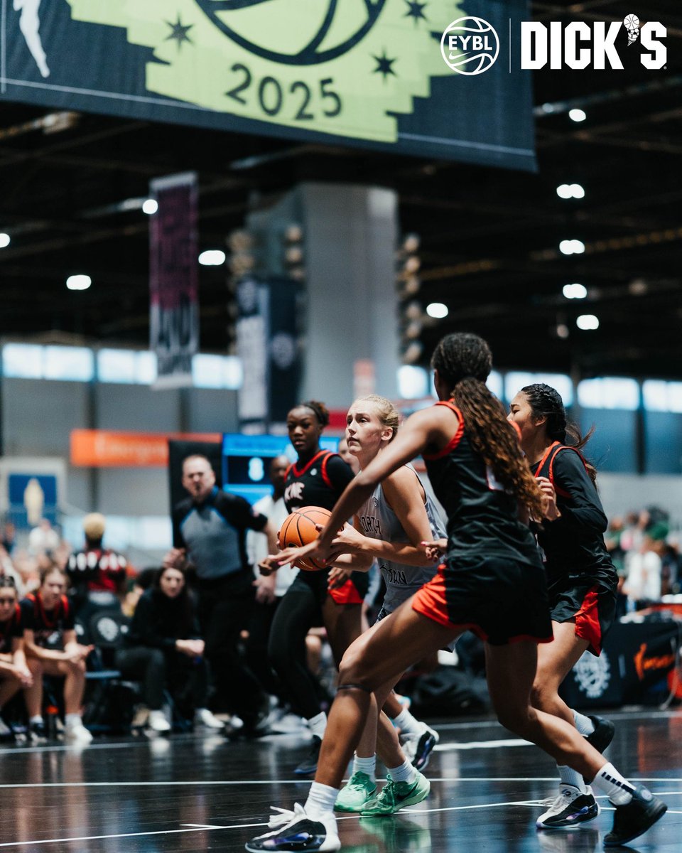 Nike Nationals CHI! ⁦<a href="/MyaMoore2026/">Mya Moore</a>⁩ Bet on Yourself! ⁦<a href="/NikeGirlsEYBL/">Nike Girls EYBL</a>⁩