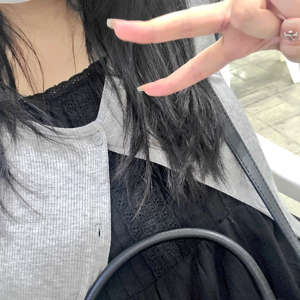 MiDel_hapycause's tweet image. 7서코 한정 명함 트친소 OPEN 
트친소에서 미델이 찾고 명함 받은 뒤 디엠으로 인증해주시면 됩니다 ! 
한교동 인형 달고가요! 편하게 말 걸어주세요 🥰
(7.19~ 7.20) 
#그림러𝕏친소 #그림러_𝕏친소
** CO 쪽 원형 테이블에 일행들하고 같이 있어요 !