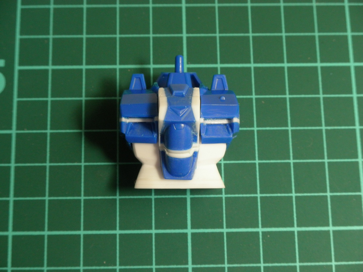 zeriberyuko's tweet image. 旧キット1/144 ガンダムGP01製作記12！胸部左右ダクトの高さちょっと欲しかったので1mm延長。なんちゅうとこにノコ入れすんねん、って感じですけどｗ。ダクトのモールド削って上に一枚プラ板貼る工法。 胴体でやりたい工作はほぼ出来ました＾＾。細かい調整は後日！
#ガンプラ #旧キット #ガンダム0083