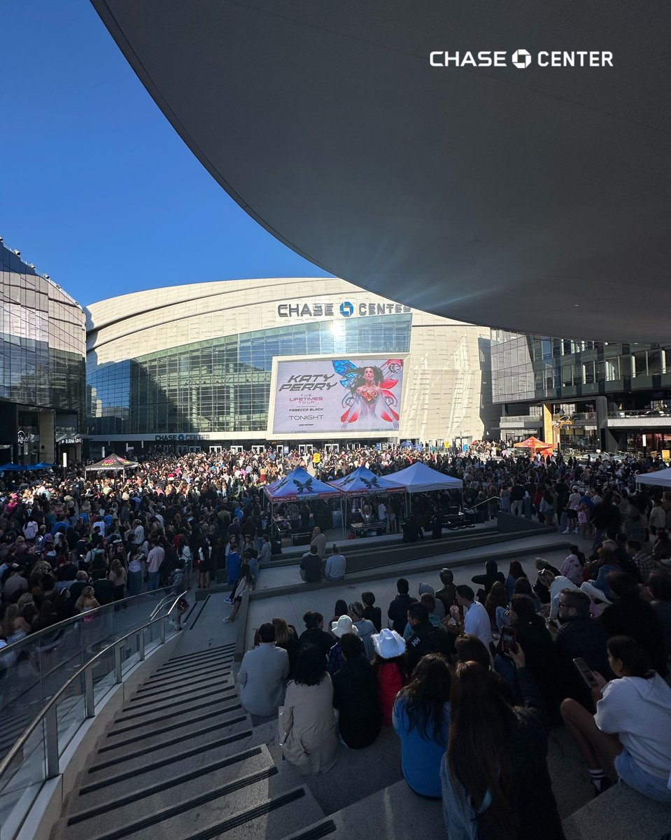 todaykatyp's tweet image. THE LIFETIMES TOUR
SAN FRANCISCO
SOLD OUT