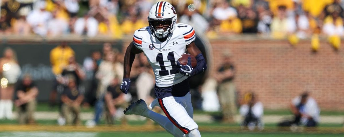 CoachDaMurph's tweet image. 37 Days Until College Football Kickoff
Today's Spotlight: Auburn Tigers 🐅
Under Hugh Freeze, the Tigers showed grit in 2024:
6–7 overall, 3–5 in SEC play
Nearly upset Alabama in the Iron Bowl
Averaged 164 rushing yards/game
Held opponents under 25 PPG in 7 games
Defense notched…