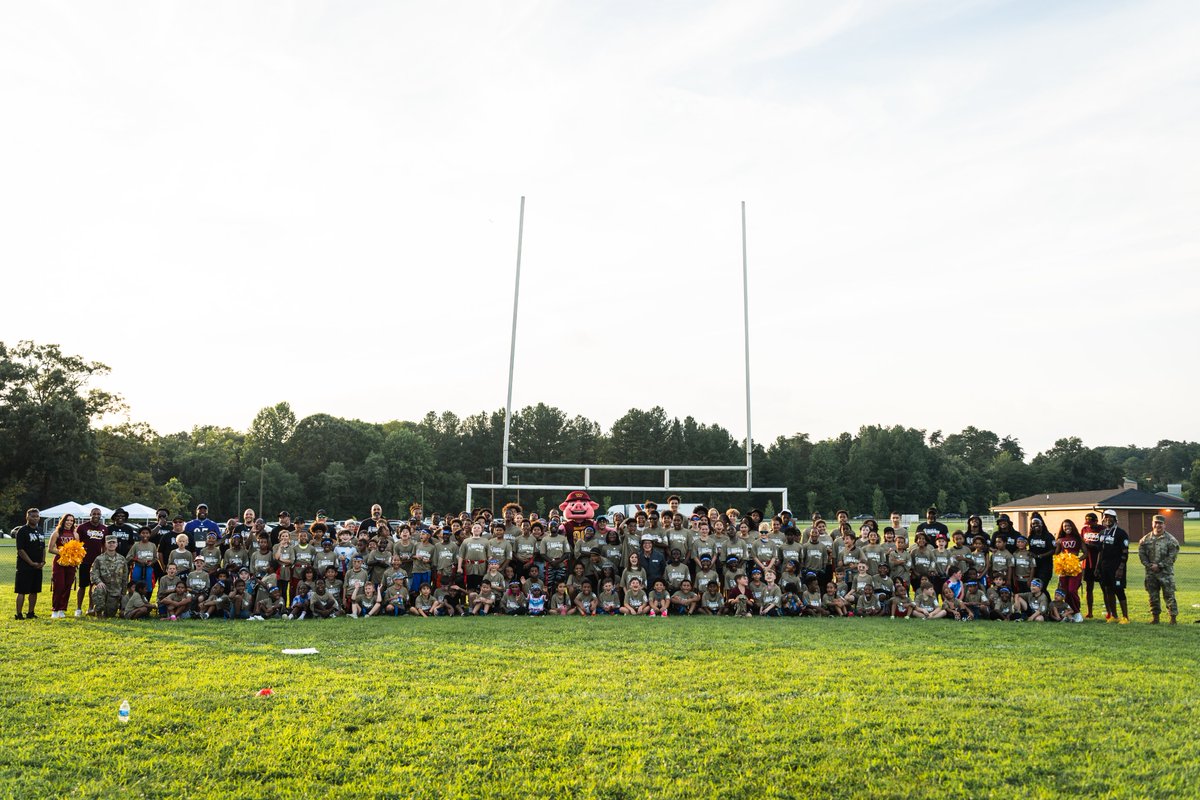 commandersCR's tweet image. 📍 Fort Meade Youth Clinic

🤝 @RavensCommunity