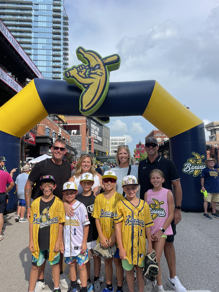🍌 Savannah Bananas- A lot to say. Pro tip: don’t assume sitting with a former major leaguer = entertainment appreciation. 😅

Rabe blondes- danced, cheered, &amp; had the time of our lives.

Rabe browns- confused &amp; most excited when Adam Wainwright took the mound. ⚾️🤔
<a href="/Josh_Rabe_13/">Josh Rabe</a>