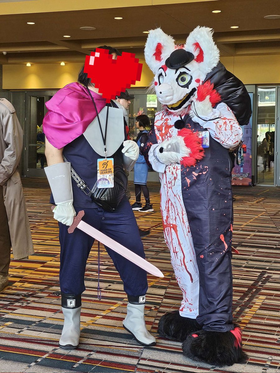 V3rdant_TW's tweet image. Took pics w/ some furries as Kris lol

#ConnectiCon #ConnectiCon2025 #fursuit #Deltarune