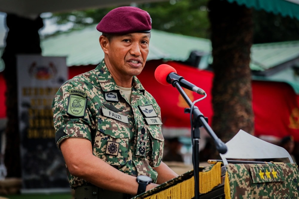 INDOPACOM's tweet image. 🇺🇸🤝🇲🇾🤝🇦🇺
@USARPAC #Soldiers with @25thID participate in the opening ceremony of #KerisStrike25 in Perak, Malaysia-strengthening regional security & combined #interoperability among #AlliesAndPartners in the #FreeAndOpenIndoPacific region.
📍 #Malaysia
📸 SSgt Andre Taylor