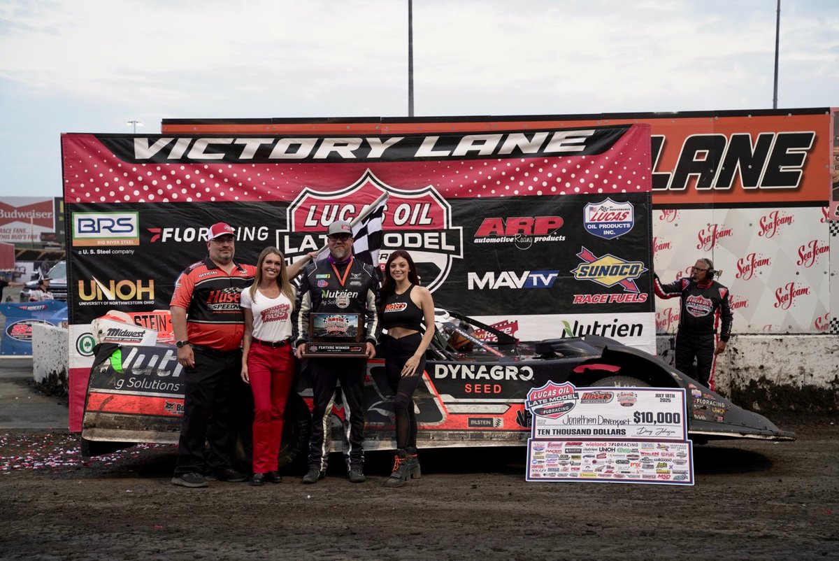HusetsSpeedway's tweet image. RECAP: Davenport and Murty Produce First Career Huset’s Speedway Victories During Night 3 of Silver Dollar Nationals Presented by @MyRacePass!
Read more at husetsspeedway.com/press/article/…