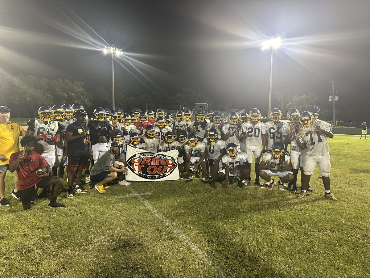 Had a blast this week at the <a href="/GIOTeamCamp/">Grind It Out</a> will definitely be back. Appreciate <a href="/CoachPotochney/">Coach P</a> and his staff for putting this together.