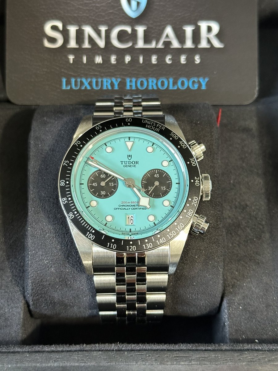 SinclairTPs's tweet image. Some of my favorite watches we’ve had this year 🔥
From classic staples to standout pieces — it’s been a strong lineup.
Which one’s your favorite? Drop it in the comments 👇

📞 813-748-9062
🌐 sinclairtimepieces.com
#WatchRecap #SinclairTimepieces #Rolex #LuxuryWatches