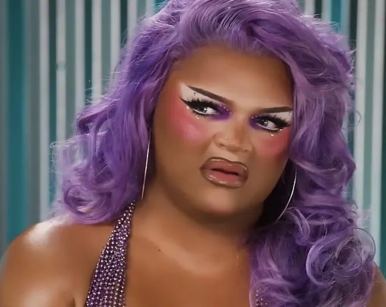 TonyBWood's tweet image. Putting aside all this season’s other issues, why would they think a finale with 8 queens left would be satisfying?#DragRace #AllStars10