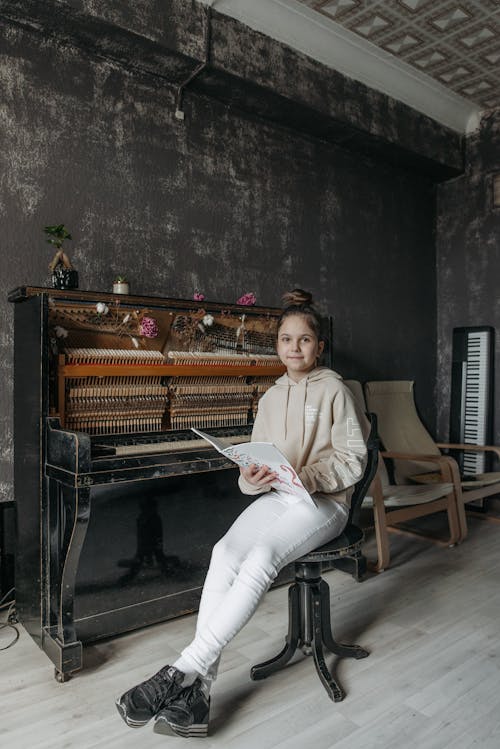 aguswinarko198's tweet image. Just tried out the @blockstranding early beta and I'm already hooked! The gameplay is smooth, the graphics are stunning, and the concept is truly innovative. Can't wait to see what else is in store for this game. #blockstranding #beta_testing #blockstranding