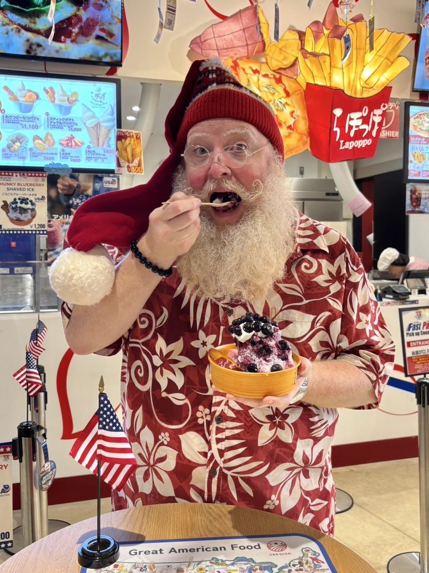 lapoppo_oimo's tweet image. 本日はアメリカのナショナルデー🇺🇸
大阪のれんめぐり～食と祭EXPO～では
コラボフードのかき氷🍧を販売中✨
#大阪・関西万博 #EXPO2025 
#らぽっぽファーム 🍠