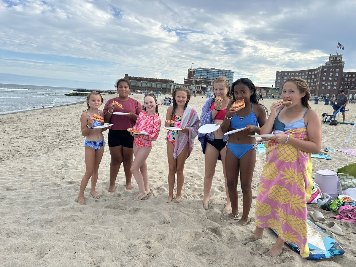 Some of our U12 Summer Squad got together for a team beach party tonight before playing in the Surf &amp; Sand Summer Showcase Tournament tomorrow. Have fun and good luck U12s!