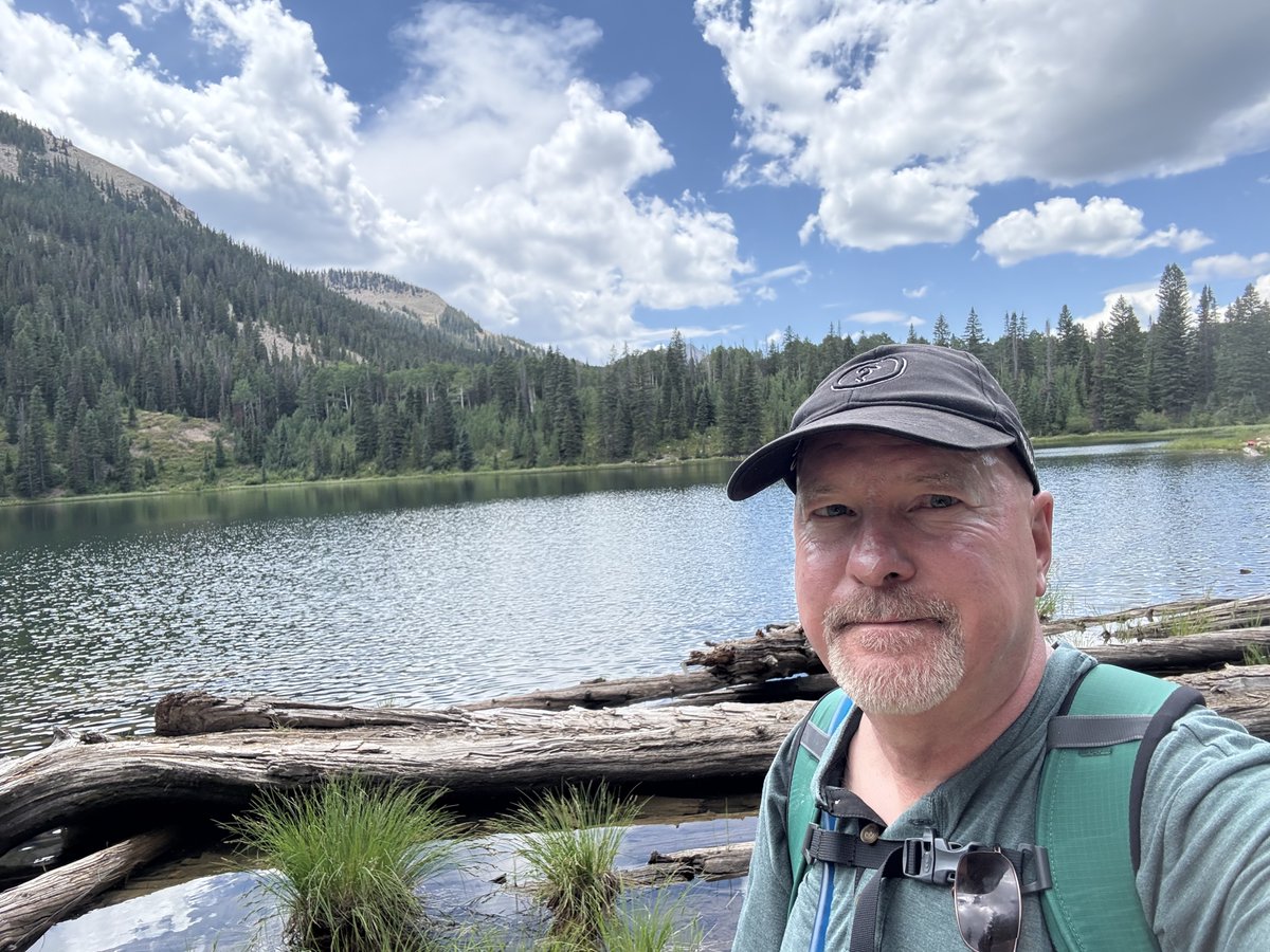 TheKJA's tweet image. I left early this morning for my trip to Western Colorado University, so I could make a side trip up to Crested Butte and a spectacular hike on the Three Lakes Loop. I did part of the same trail where I broke my ankle last August, so this was a special victory lap!