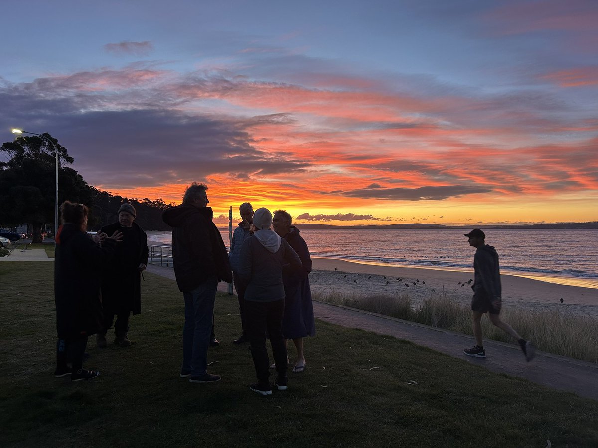 SabraLane's tweet image. Kingston Beach before dawn today, water temp 10 degrees… a 1km swim fantastic preparation for TasVotes. @abcnews