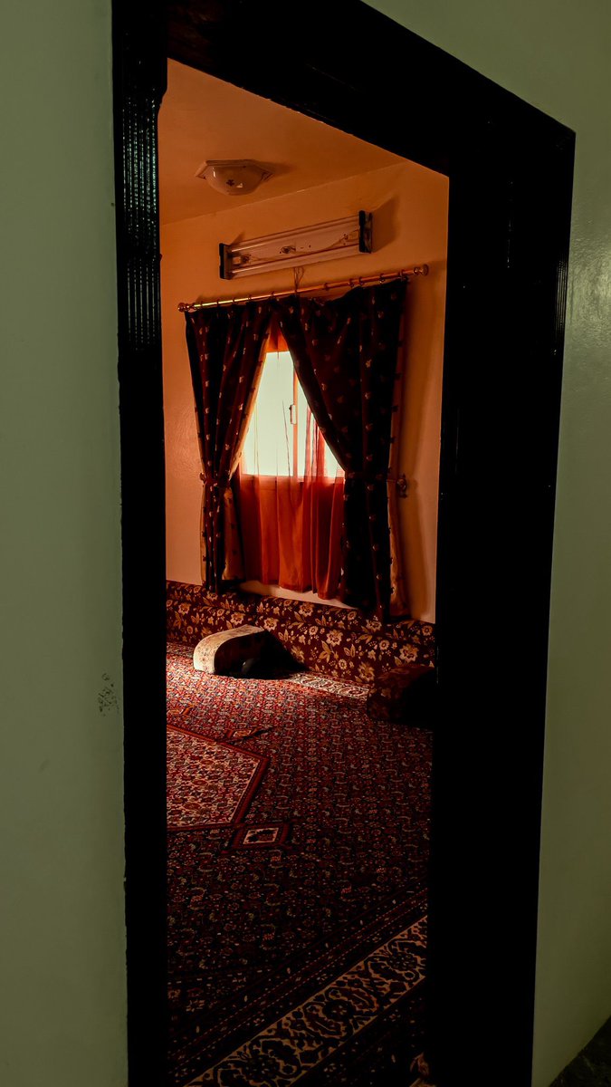 X7i____'s tweet image. الصورة ذي فيها سكينه