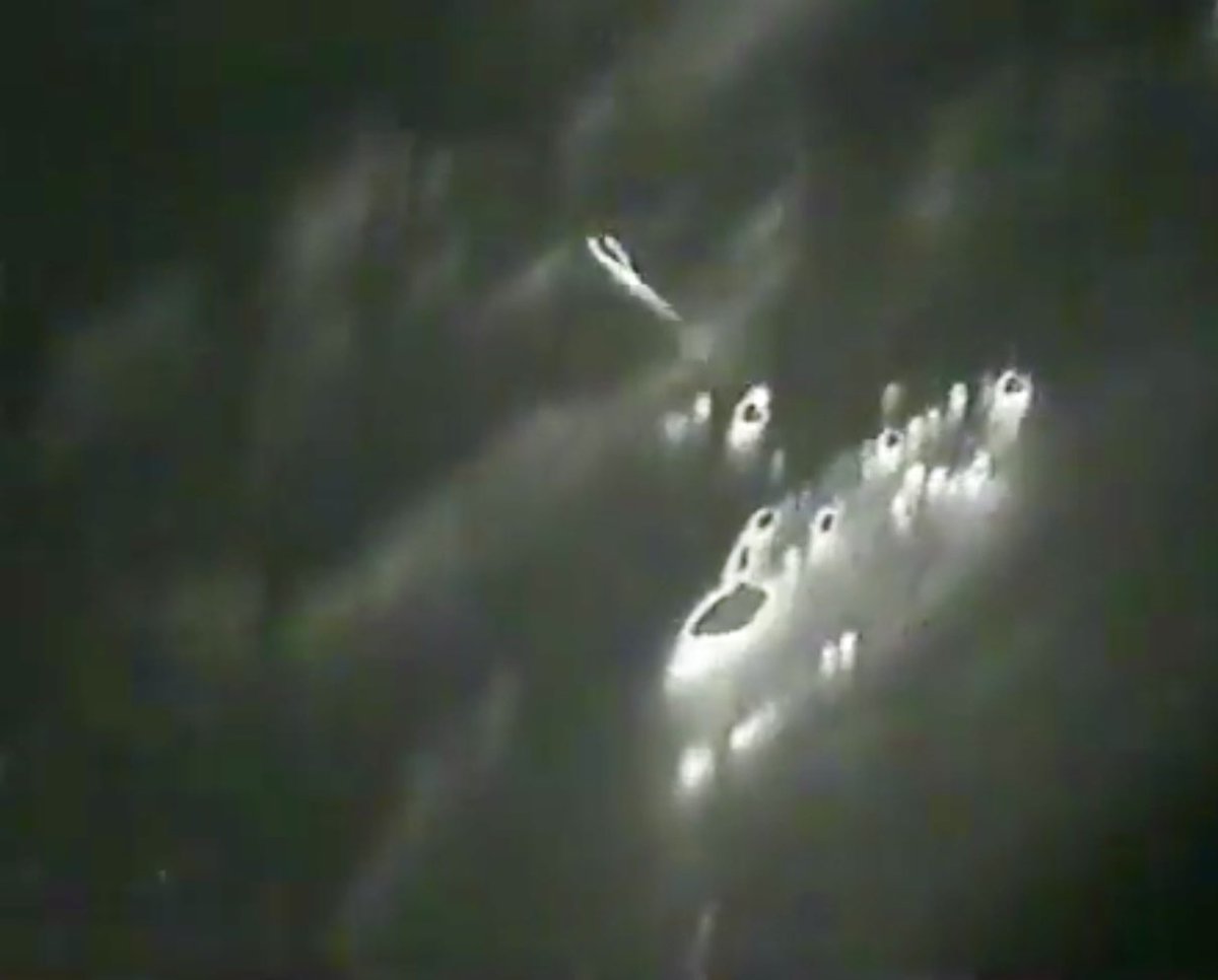 MagnetReconnect's tweet photo. This is a NASA video? 🤔 https://t.co/w3LsURT0J5