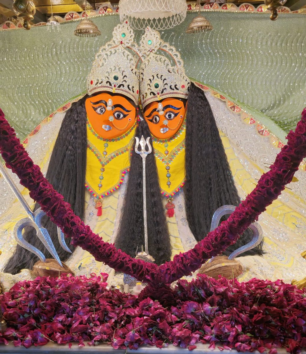 ChotilaTemple's tweet image. આજના દર્શન 🚩
અષાઢ વદ નોમ. શનિવાર.
તા. 19/07/2025.
જય માતાજી 🙏🏻