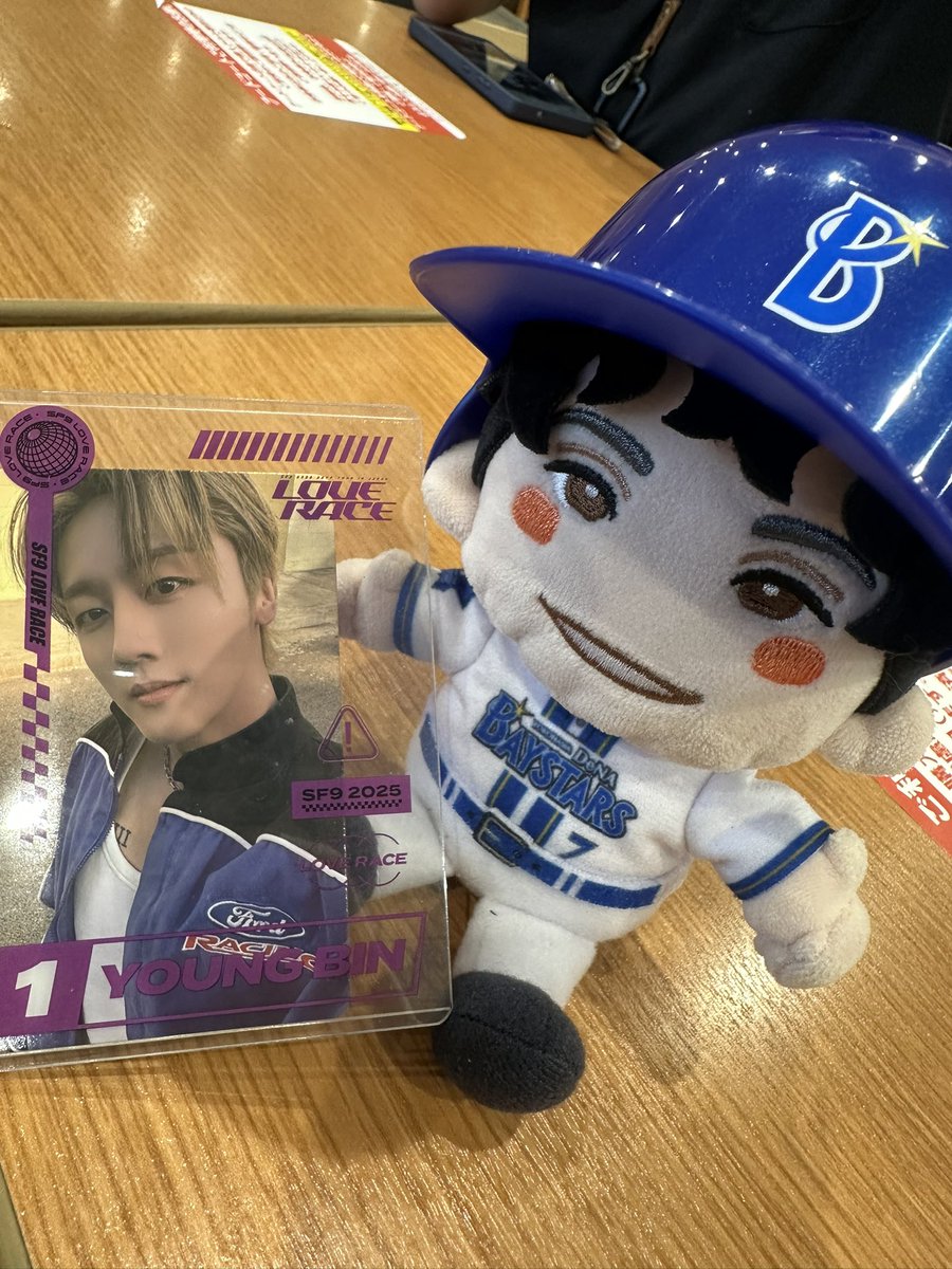 Rmdk_Sf's tweet photo. @meuty2228 🍀と一緒🤣 https://t.co/tzjORybxAZ