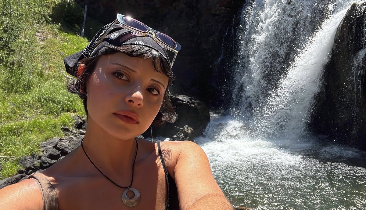 earlygirl__'s tweet image. sorry I haven’t been active, I’ve been witnessing natural wonders barely conceivable to the human mind