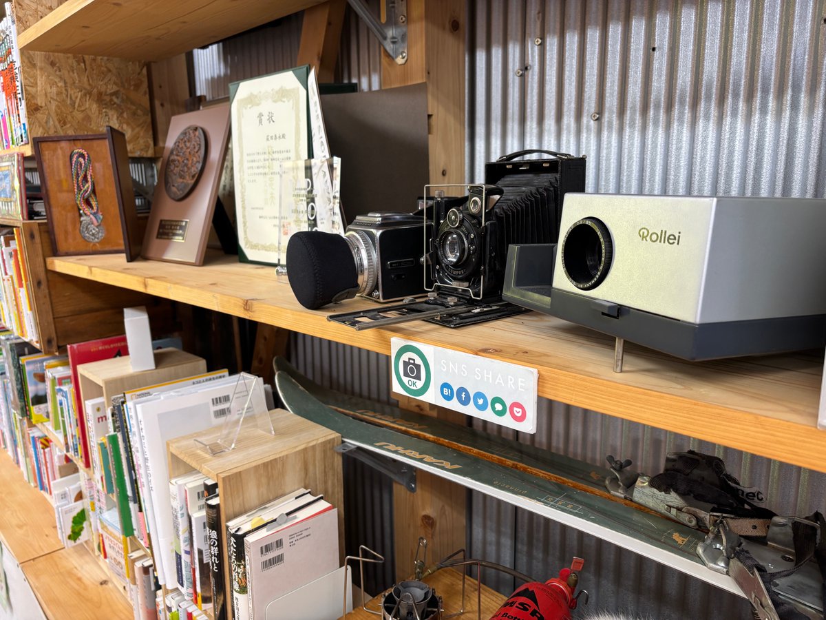 bokenbooks's tweet image. 今日も１０時から１９時営業です。店主荻田もお店におります。…