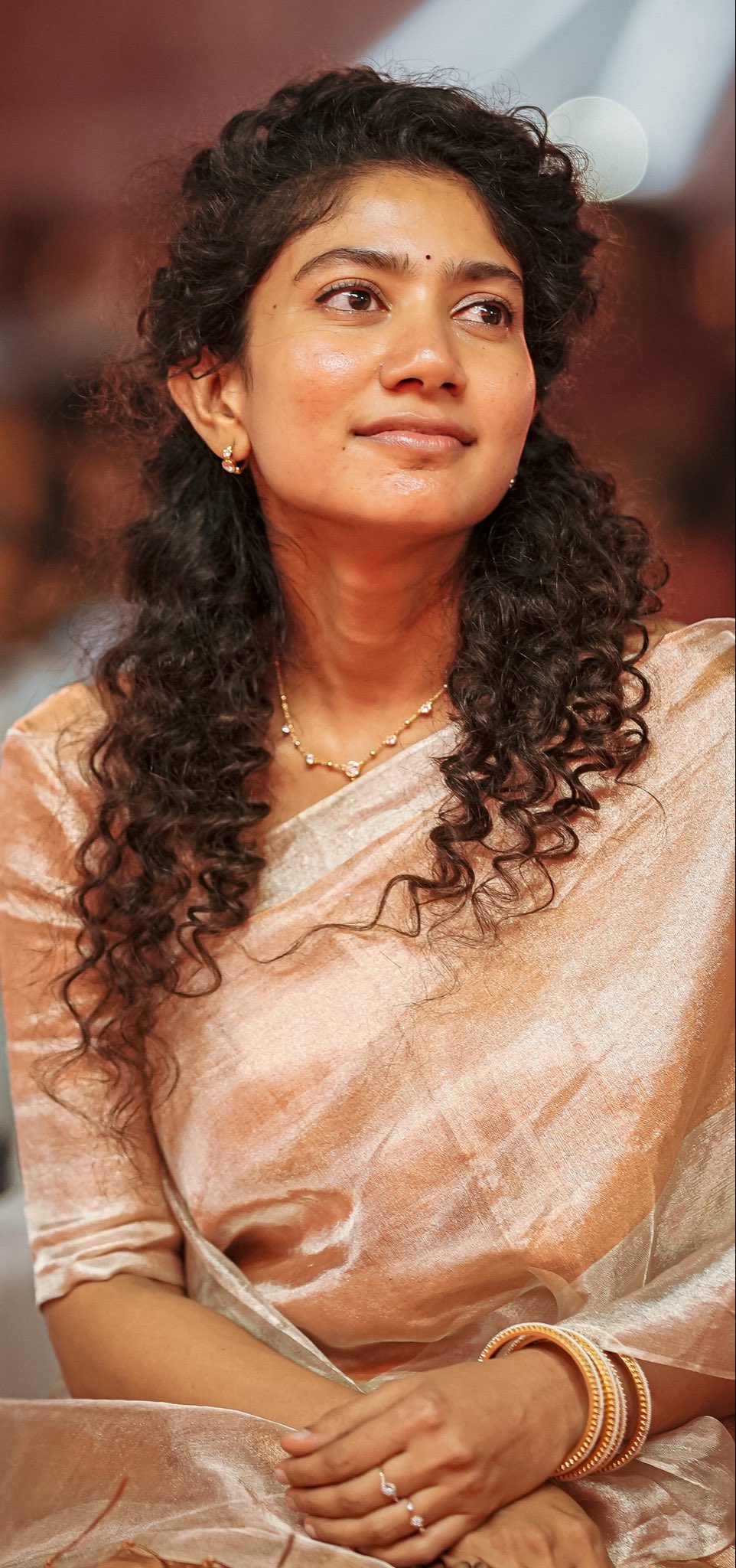 Image Sai Pallavi Biography | iiQ8 SaiPallavi Movies, Husband, Age, Marriage, Height