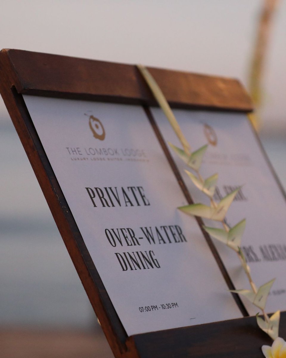 FlavorsLombok's tweet image. Planning the #PerfectProposal in Indonesia? ✨

📍 Flavors Restaurant by The Lombok Lodge 
🔗 flavorslombok.com 
☎️WA: +62 (0)851 00622 926 -  Book your celebration now!

Let us turn your special day into a memory that lasts forever 💛

#LombokCelebrationZ #FlavorsLombok