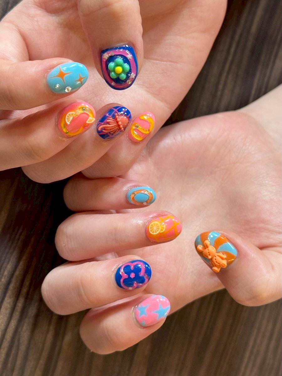 56cha6's tweet image. かわいい爪にしてもらいました