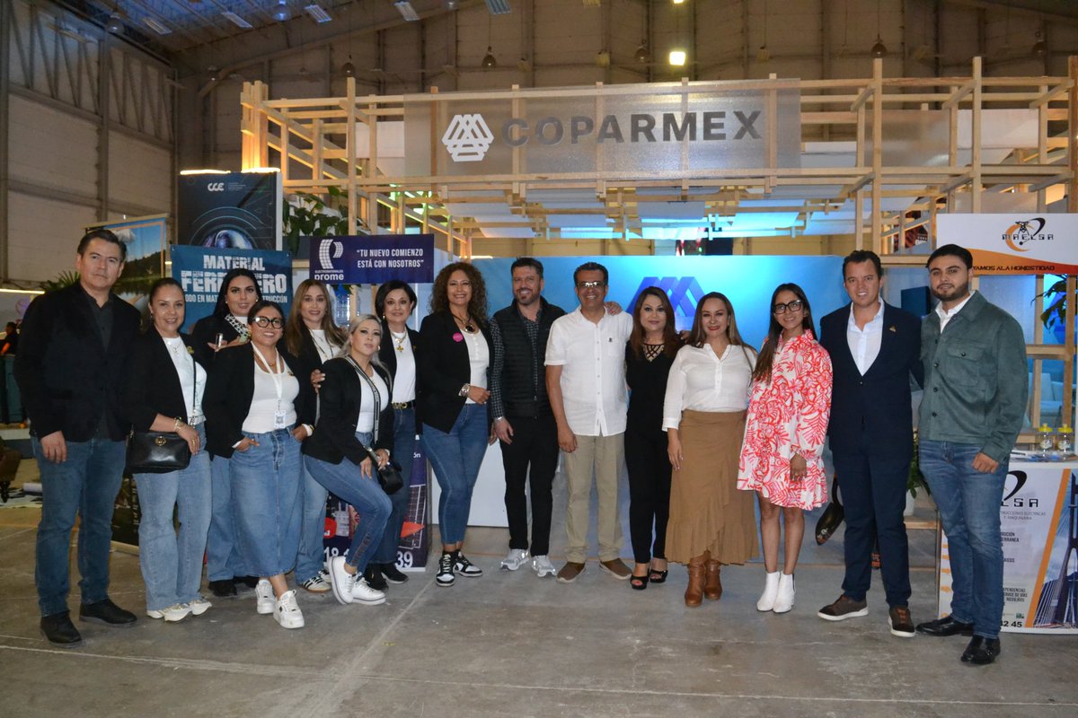 ¡La #Exponenc𝙸𝙰l2025🚀 ya está en marcha!

➡️ Hoy abrimos las puertas a una experiencia que celebra el talento, la innovación y la fuerza productiva de #Durango, en el inicio de la <a href="/feriafcovilla/">Feria Nacional Francisco Villa Durango</a>.

Empresas, tecnología, cultura y creatividad reunidas en un mismo espacio. 🙌