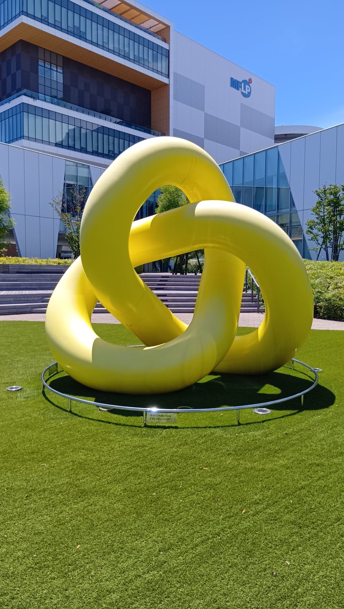 TETH_Main's tweet image. maps.app.goo.gl/VMgUSZpULY8TBQ…

高須賀 昌志
むすぶかたち
2019 MFLP 三井ロジスティックパーク・船橋

#MathInReality