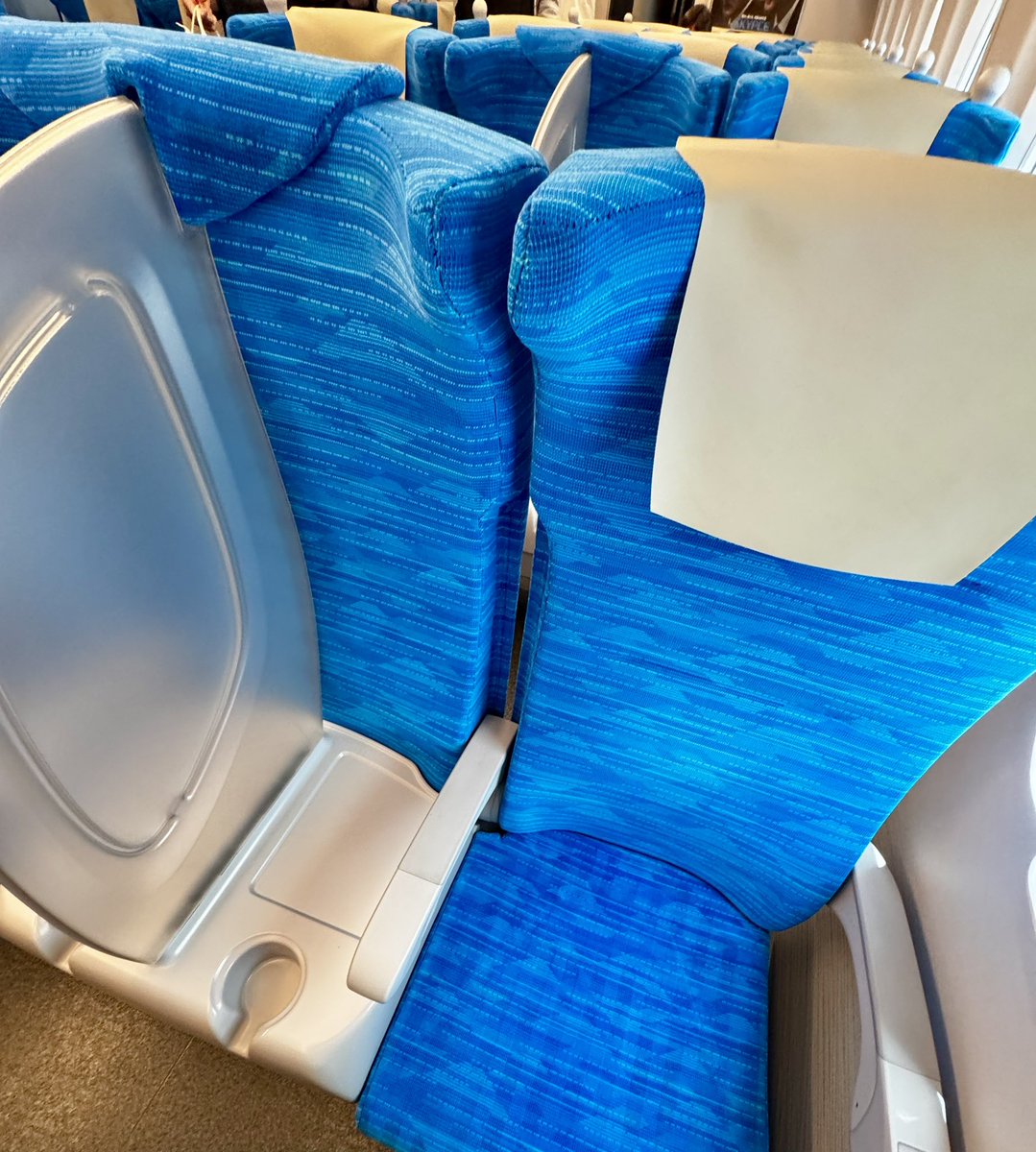 ういにゃん【アニソンDJ】 tweet media