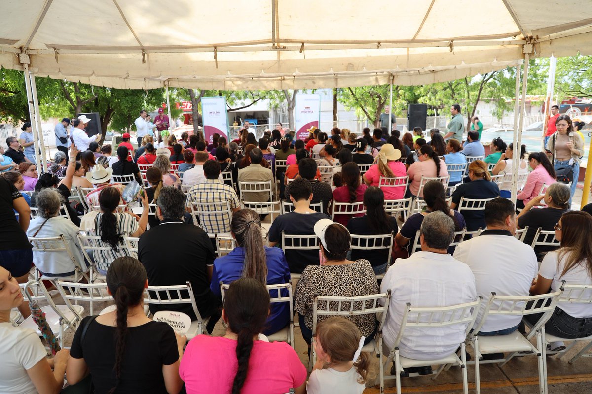 imeldacastromx's tweet image. Ni la lluvia nos detuvo.🌧️😅
En la colonia 21 de Marzo, en #Culiacán, reafirmamos nuestro compromiso con el bienestar y la transformación.
Seguimos recorriendo todo #Sinaloa, compartiendo con el pueblo las 21 reformas constitucionales, 22 nuevas leyes y 47 reformas a leyes…