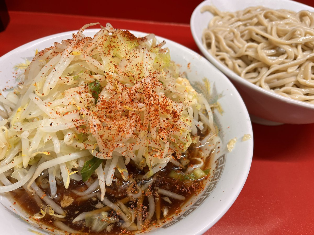 ラーメン二郎 越谷
つけ麺
大蒜少し野菜増し一味
いつも美味しい
今日もごちそうさまです
61/81